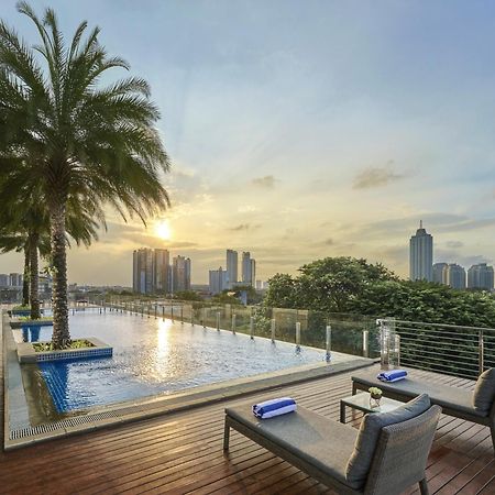 Oakwood Suites La Maison Jakarta Exterior photo